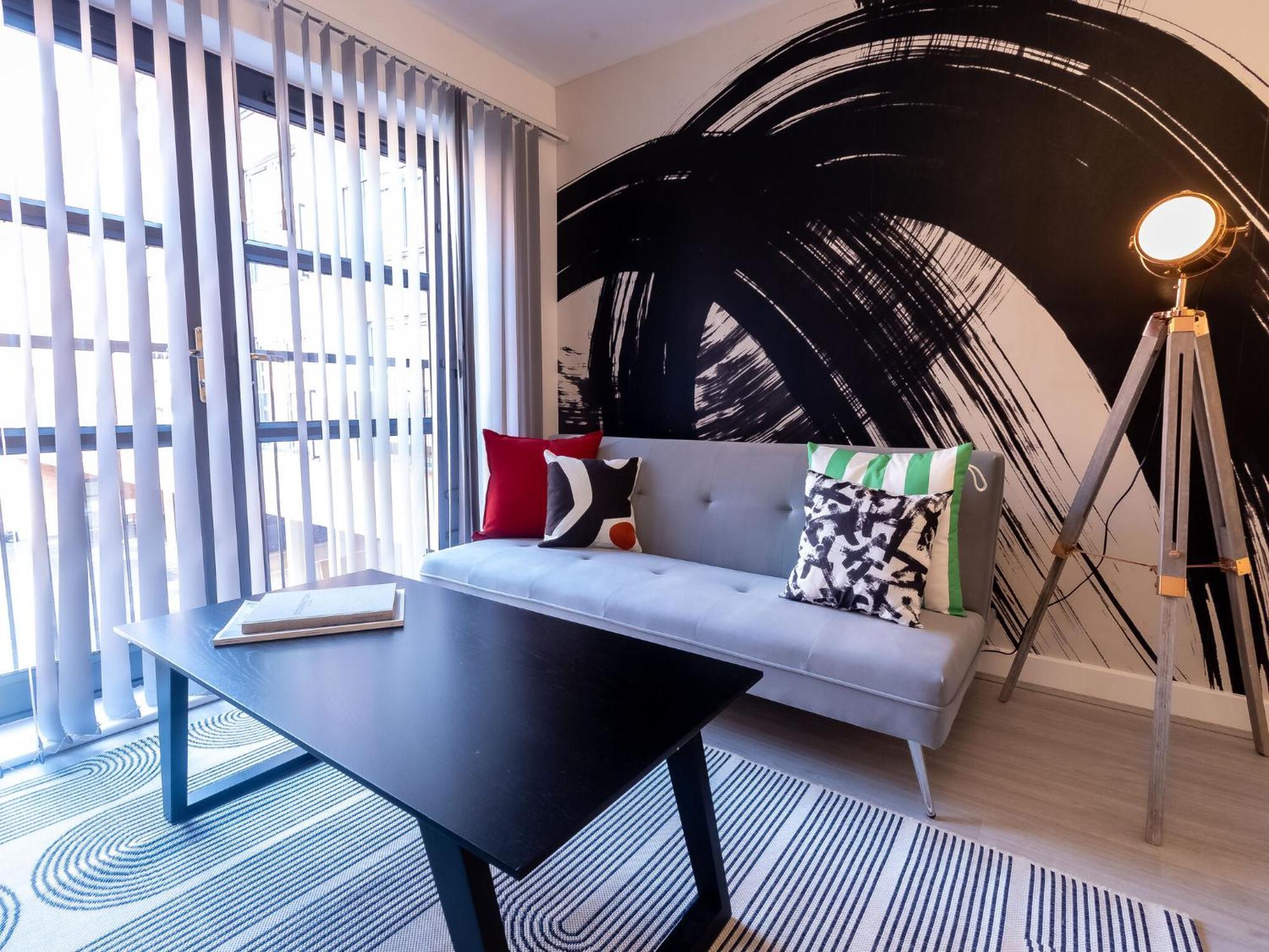 Pristine 1 And 2 Bedroom Apartments Near Business District By Belvilla Бирмингам Екстериор снимка