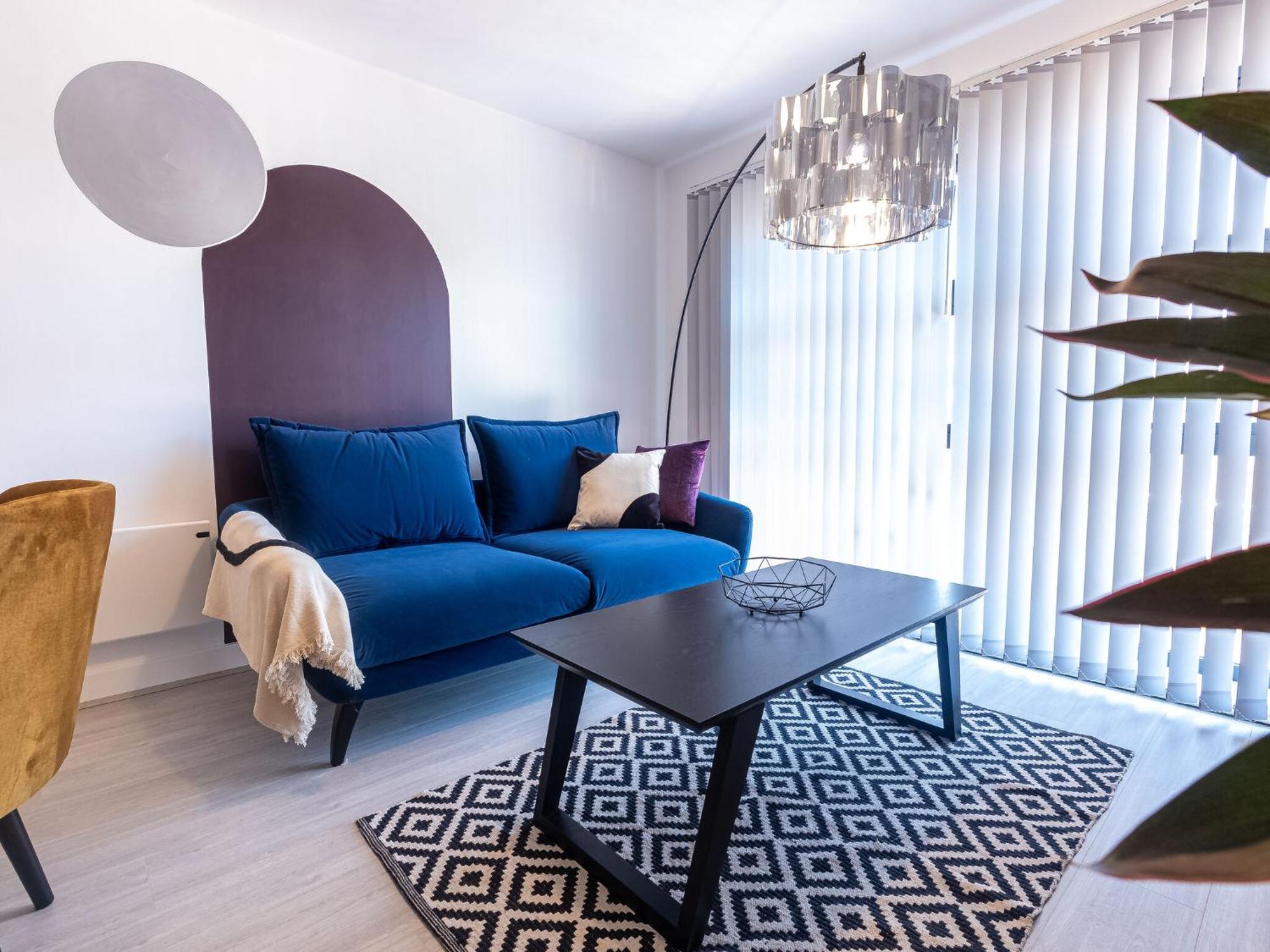 Pristine 1 And 2 Bedroom Apartments Near Business District By Belvilla Бирмингам Екстериор снимка